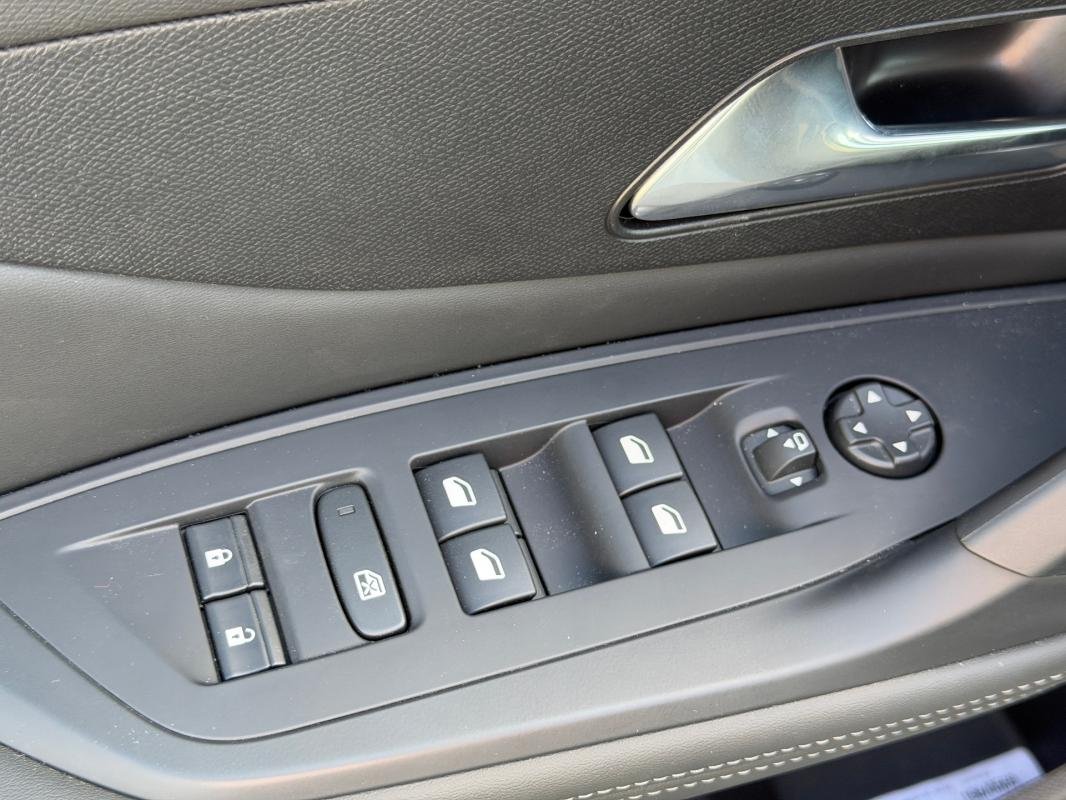 Peugeot 308 - Photo 7