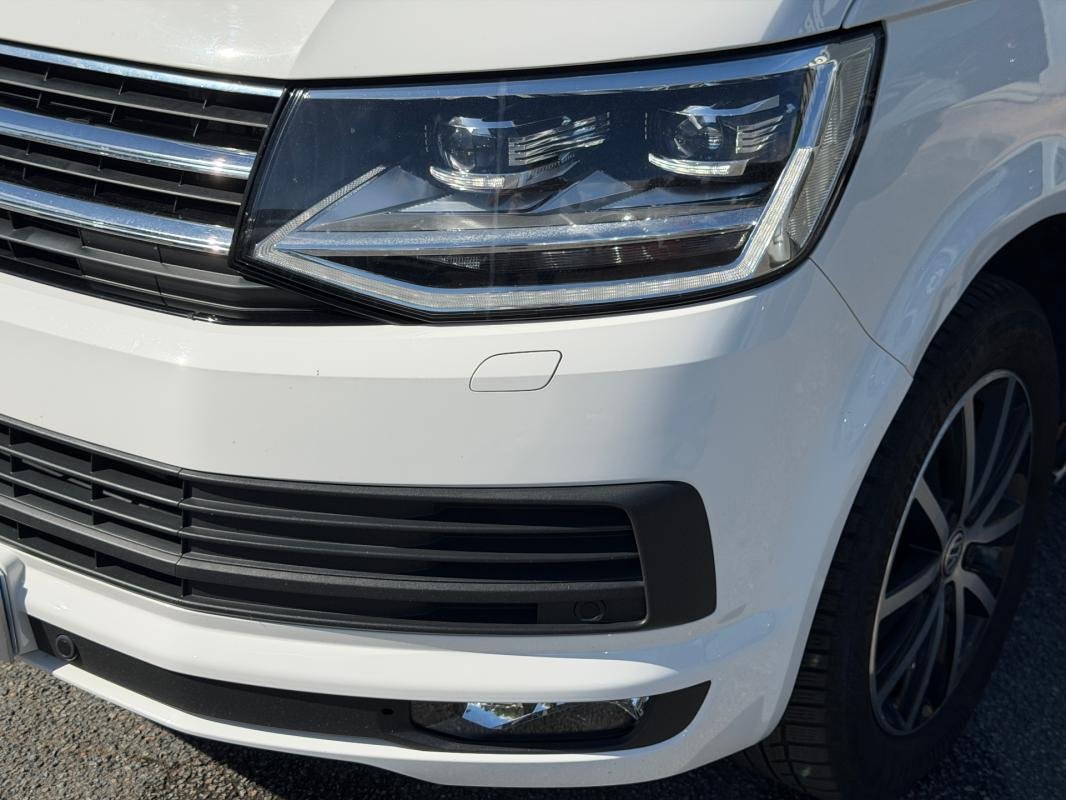 Volkswagen Multivan - Photo 22