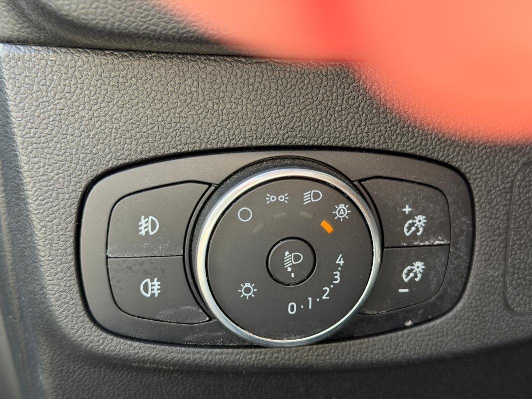 Ford Focus - Photo 8
