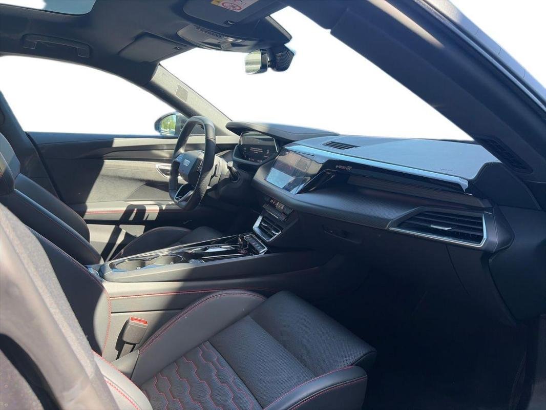 Audi e-tron gt - Photo 13
