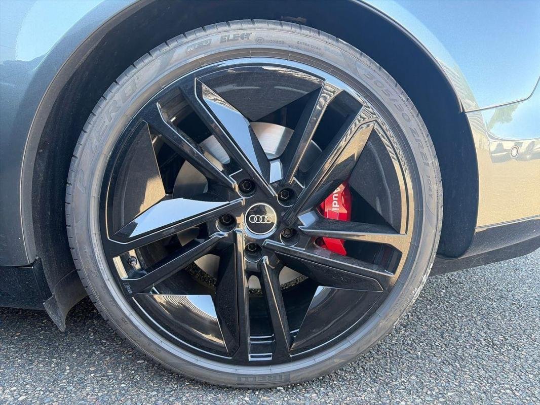 Audi e-tron gt - Photo 28