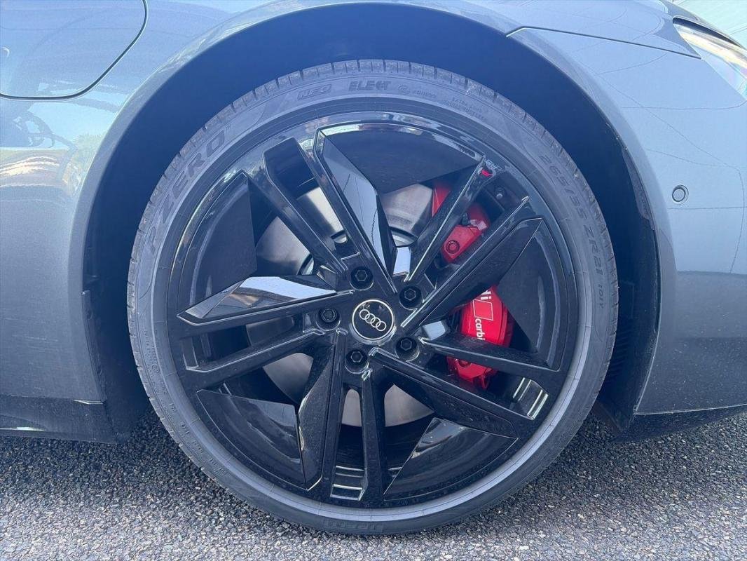 Audi e-tron gt - Photo 29