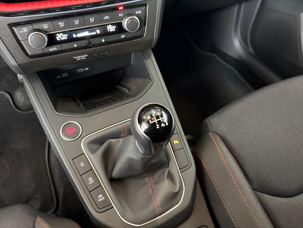 Seat Ibiza - Photo 11