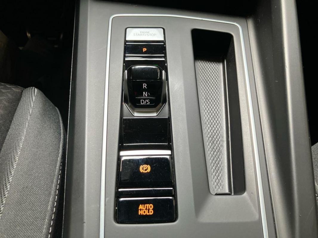 Volkswagen Golf - Photo 11