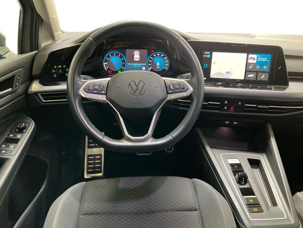 Volkswagen Golf - Photo 24