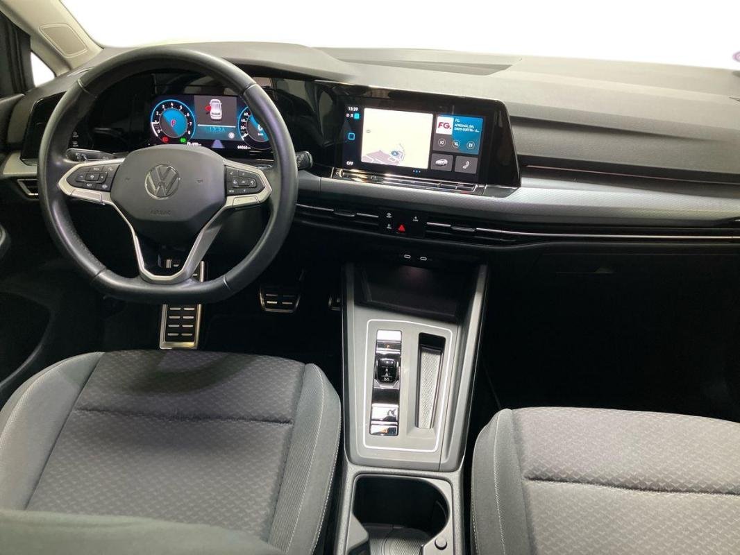 Volkswagen Golf - Photo 8