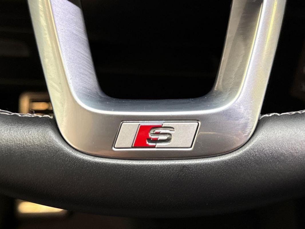 Audi Q3 - Photo 35