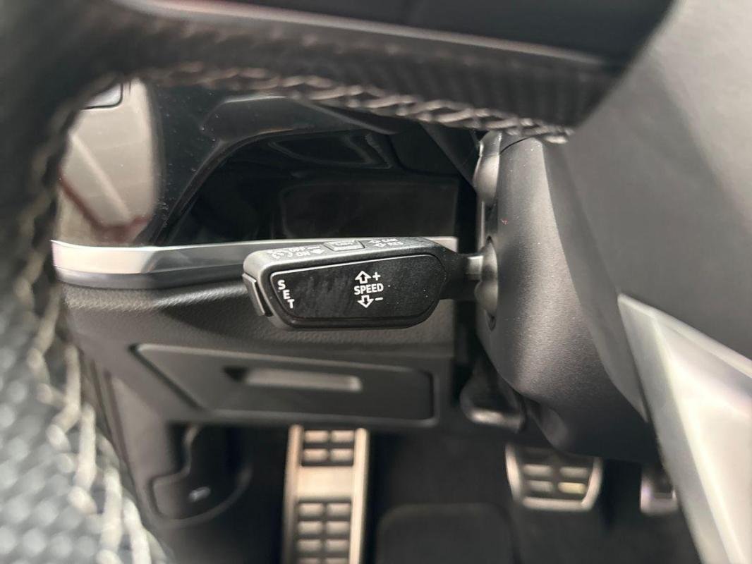 Audi Q3 - Photo 16
