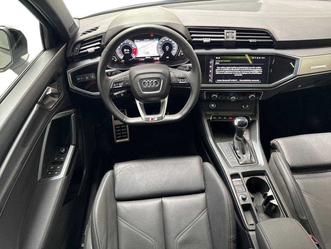 Audi Q3 - Photo 19
