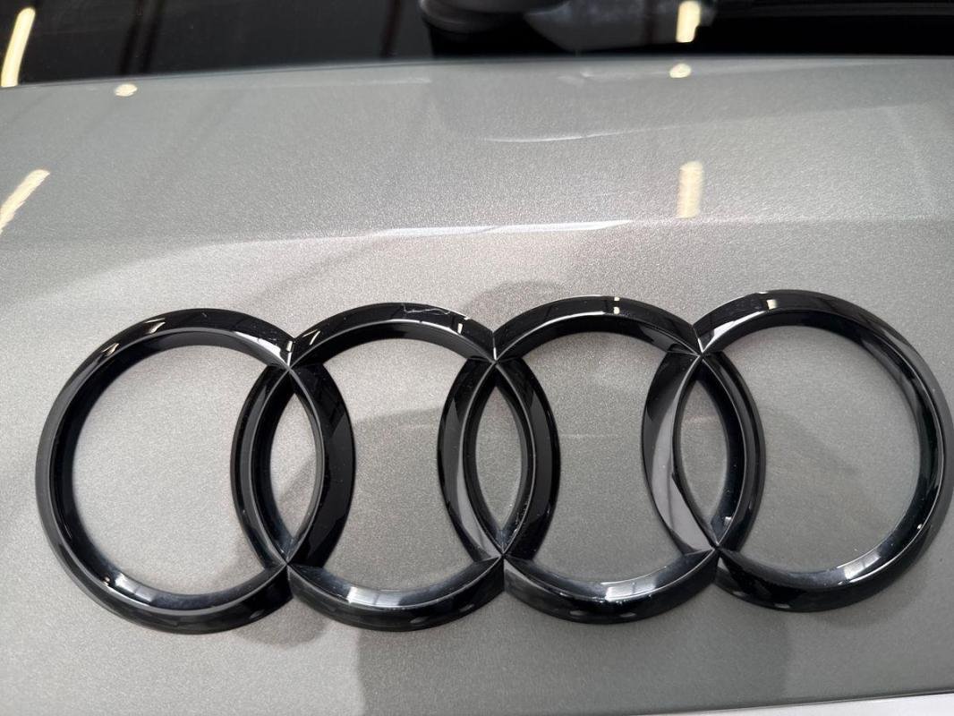 Audi Q3 - Photo 22