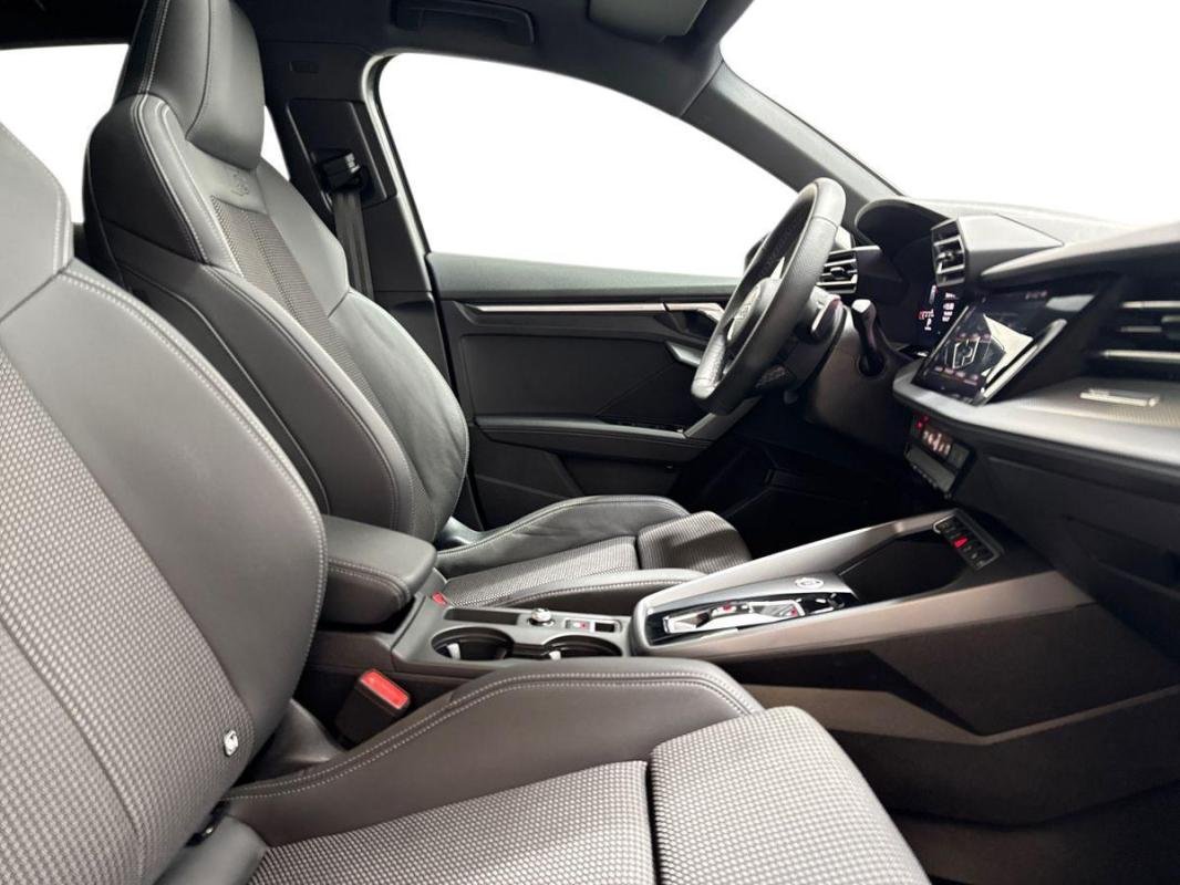 Audi A3 sportback - Photo 13