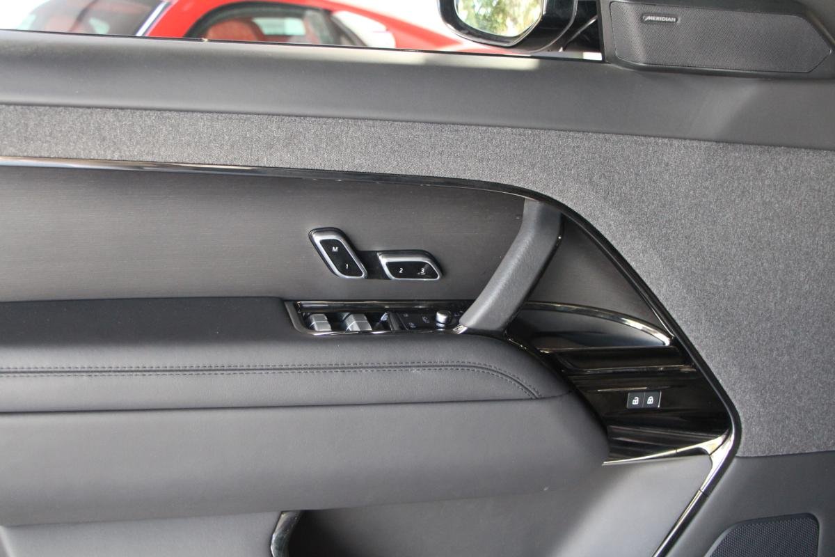 Land Rover Range Rover Sport - Photo 12