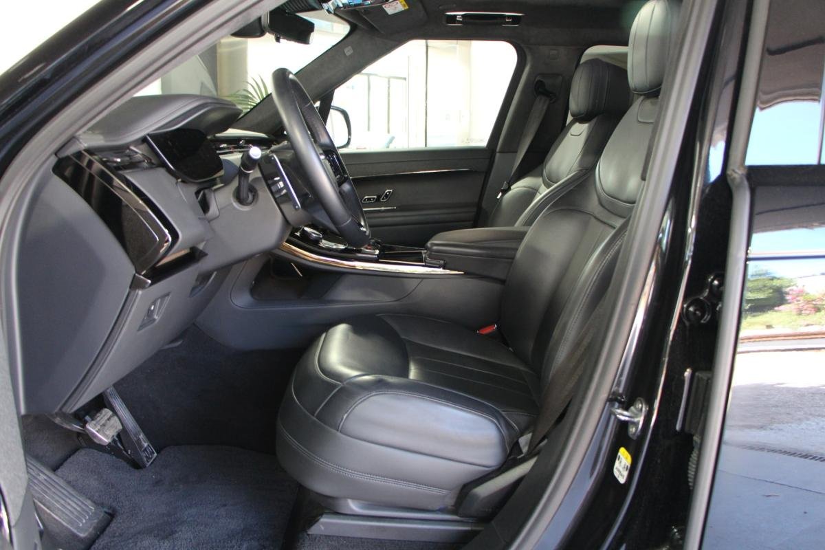 Land Rover Range Rover Sport - Photo 8