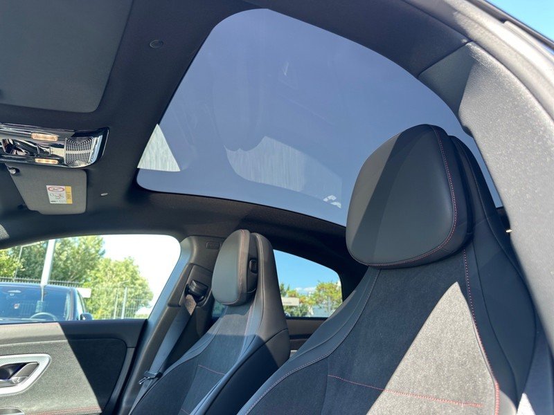 Mercedes CLA - Photo 12
