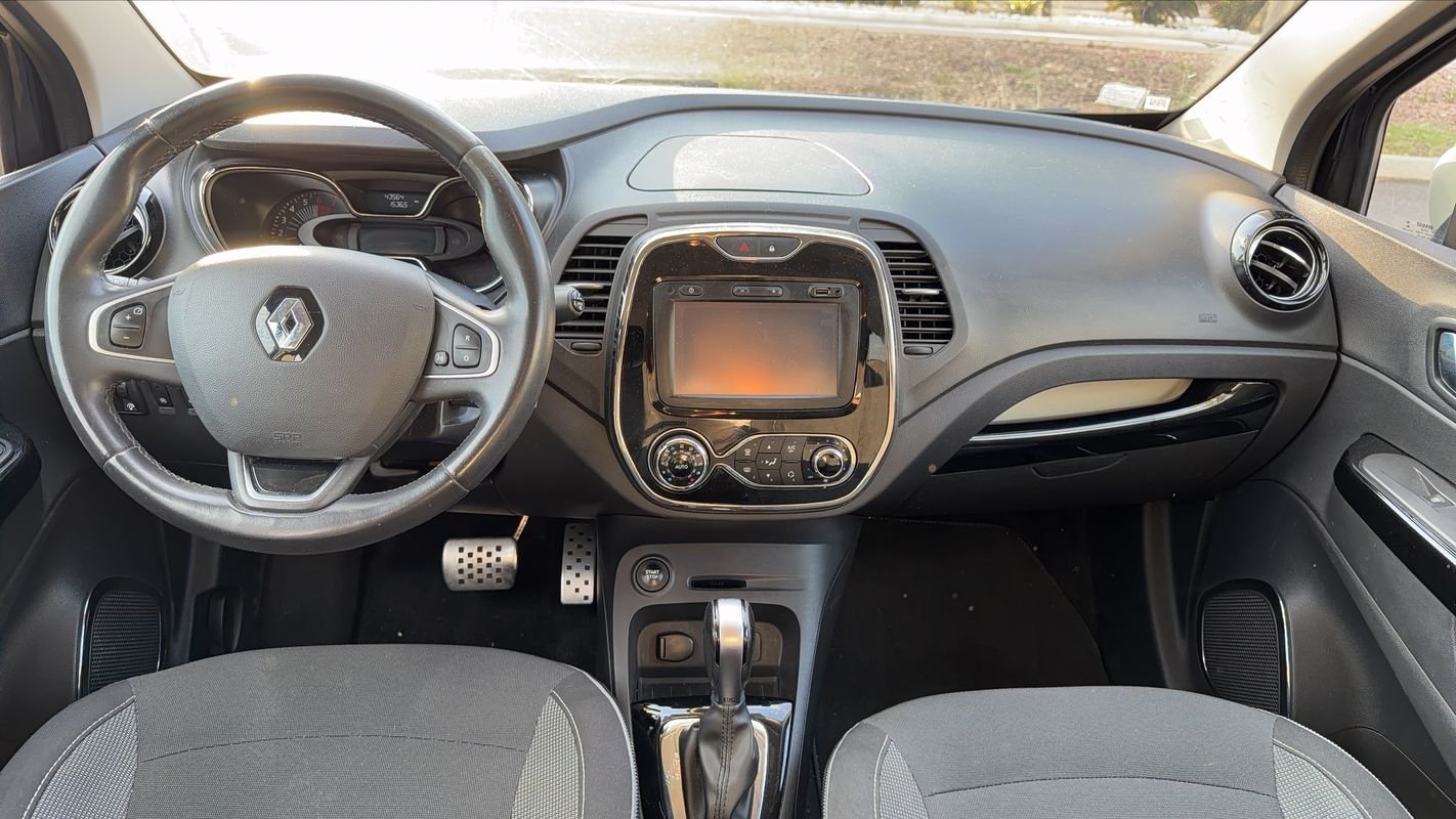 Renault Captur - Photo 11