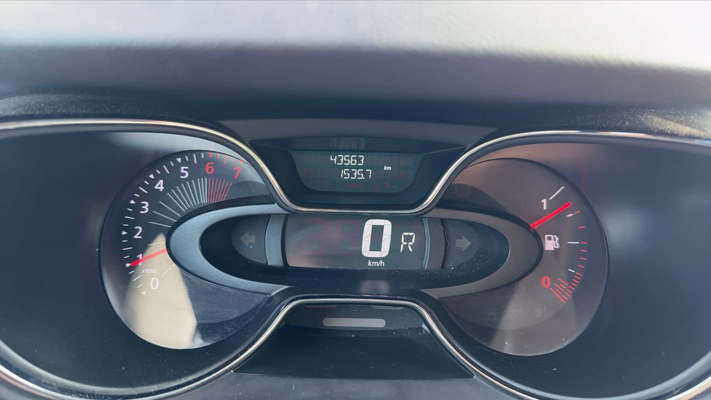 Renault Captur - Photo 12