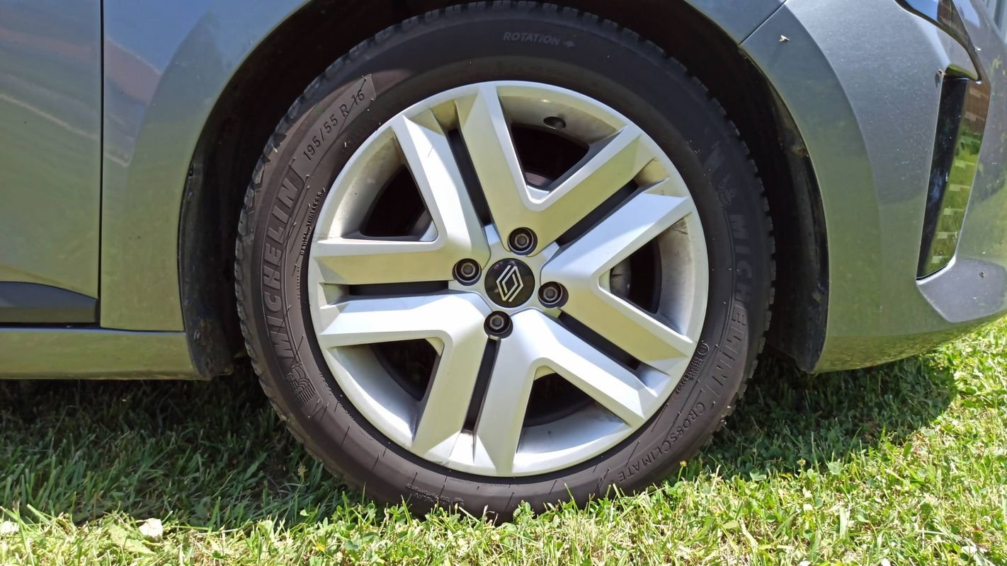 Renault Clio - Photo 17