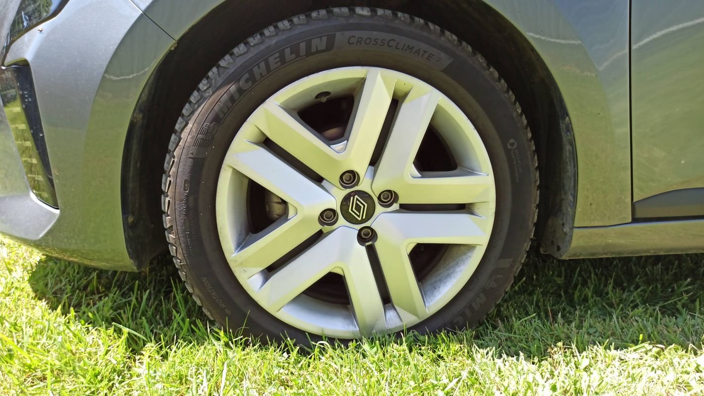 Renault Clio - Photo 18
