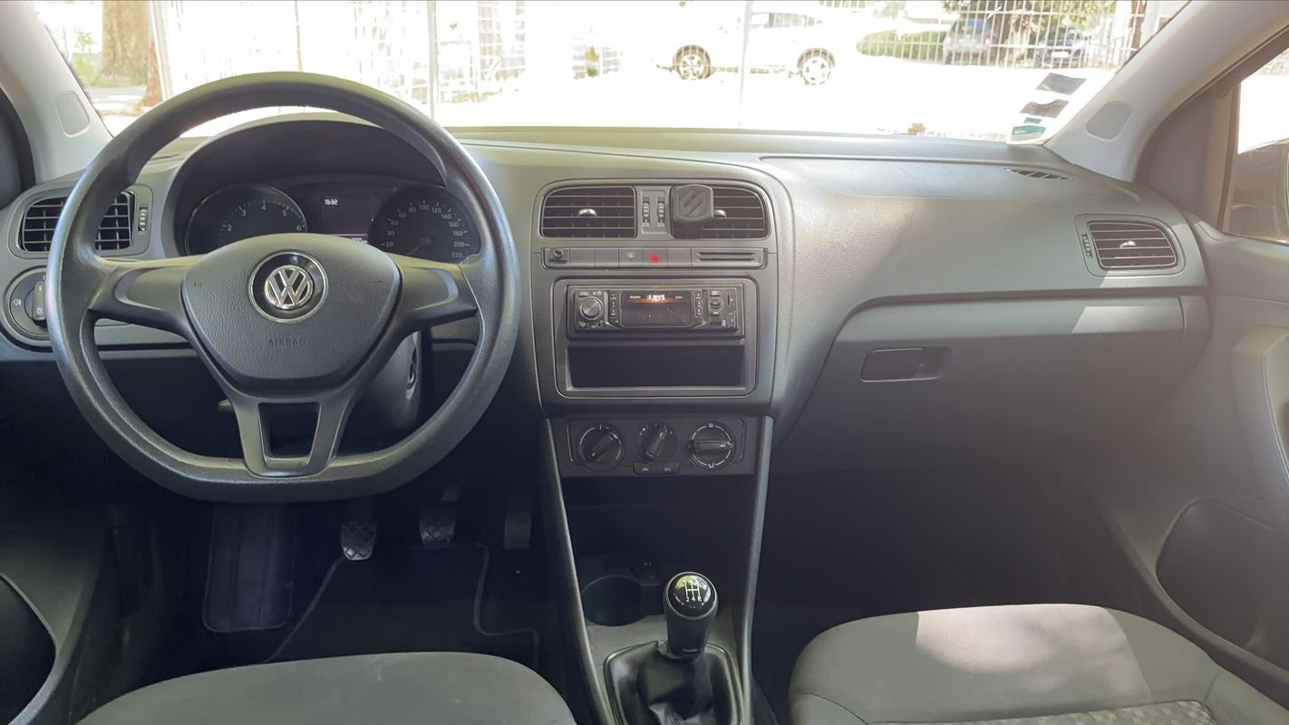 Volkswagen Polo - Photo 11