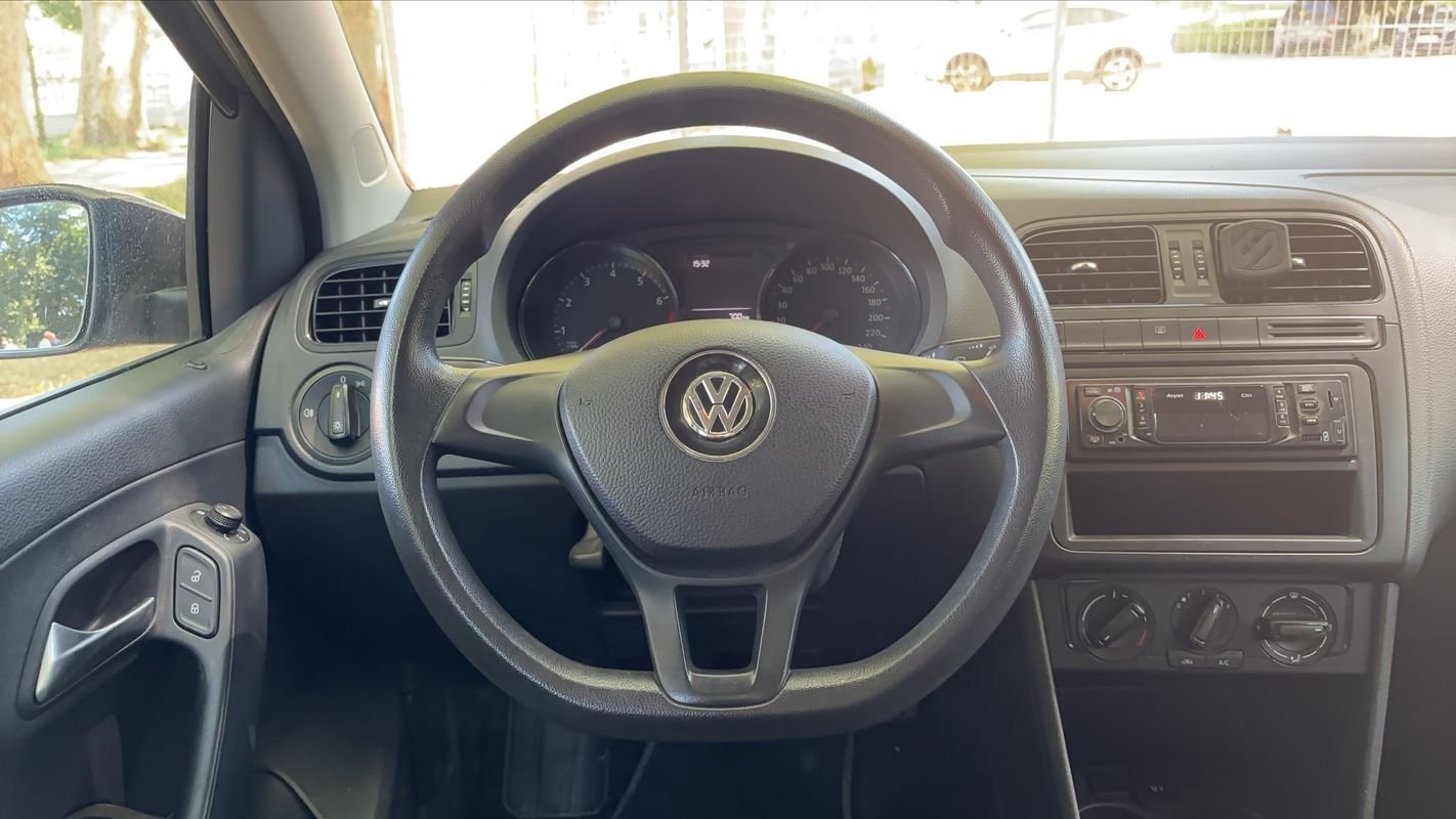 Volkswagen Polo - Photo 22
