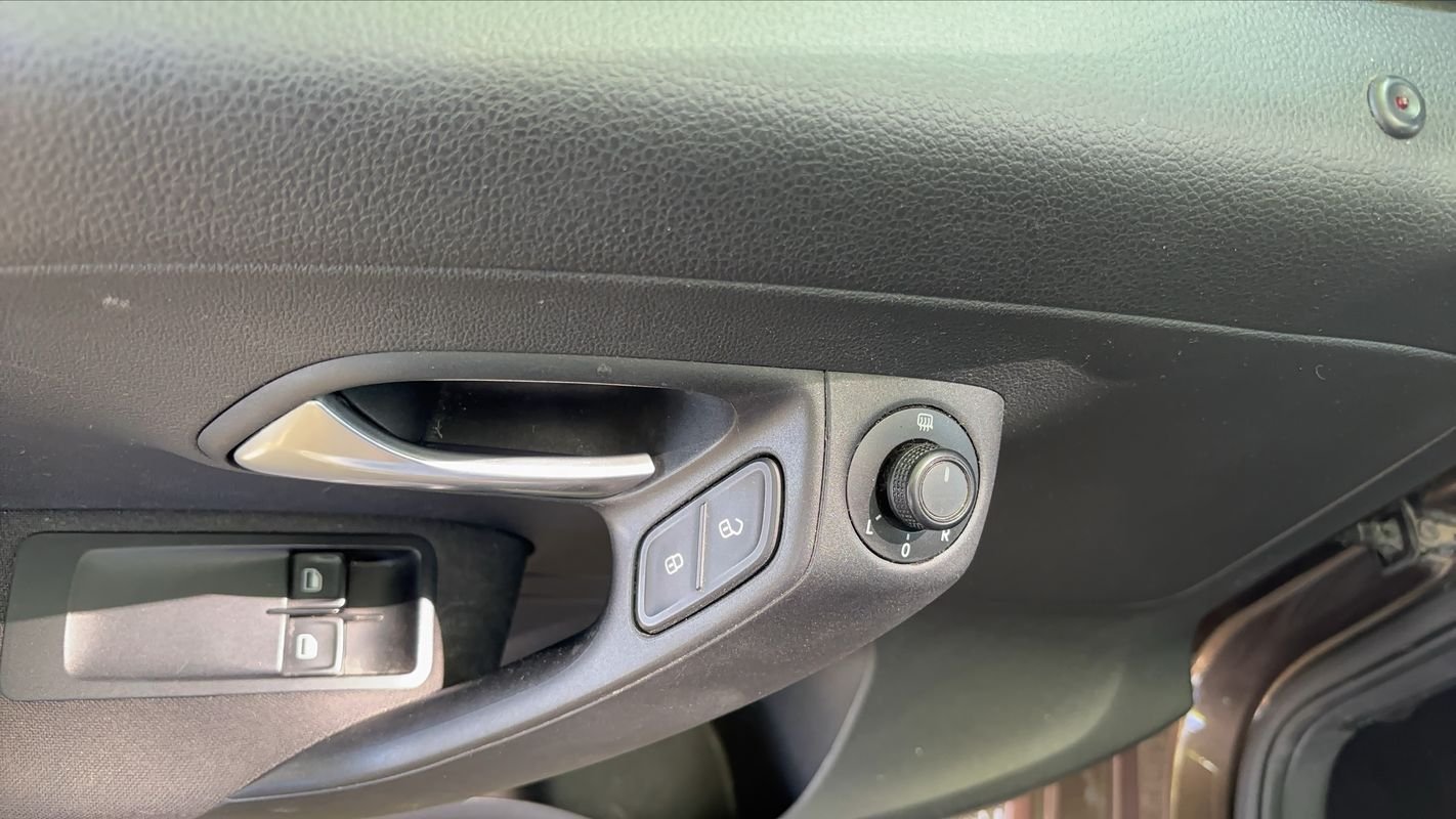 Volkswagen Polo - Photo 24
