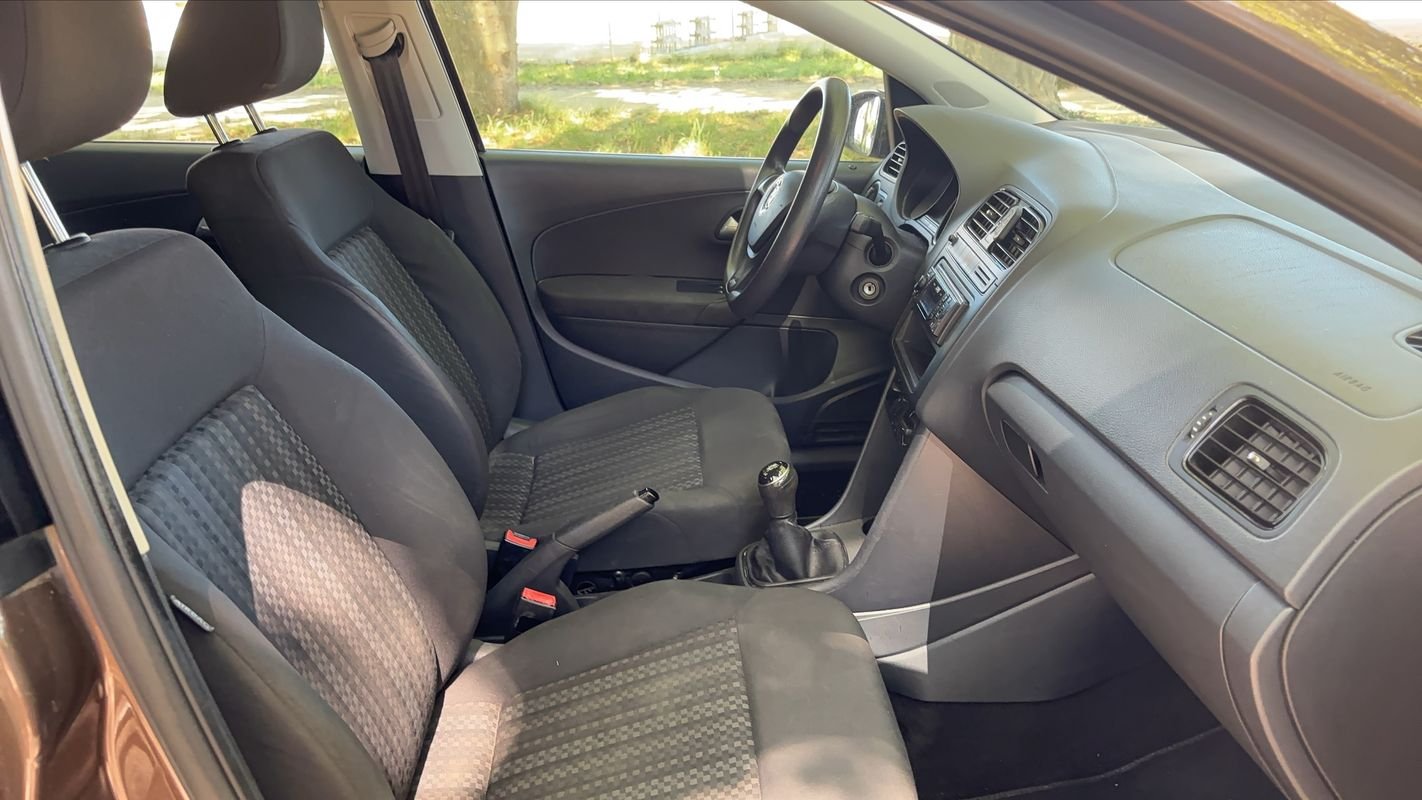 Volkswagen Polo - Photo 25