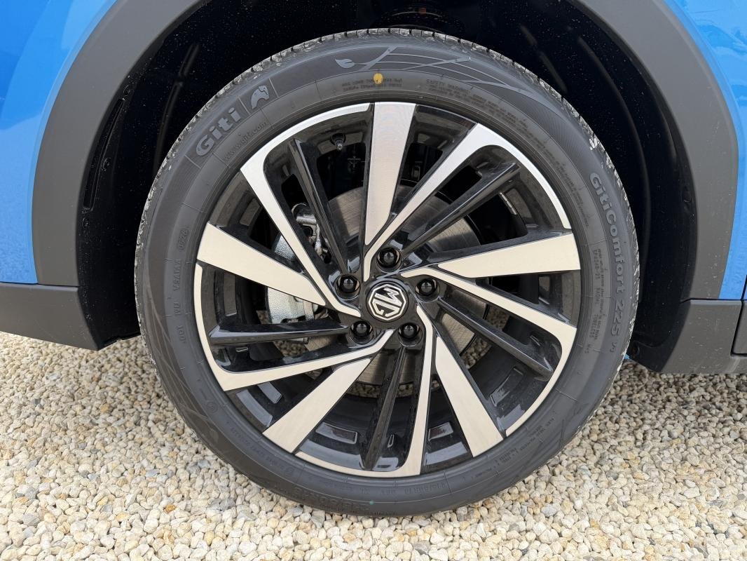 MG ZS - Photo 8