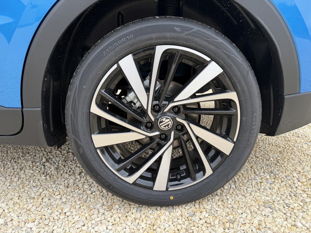 MG ZS - Photo 9
