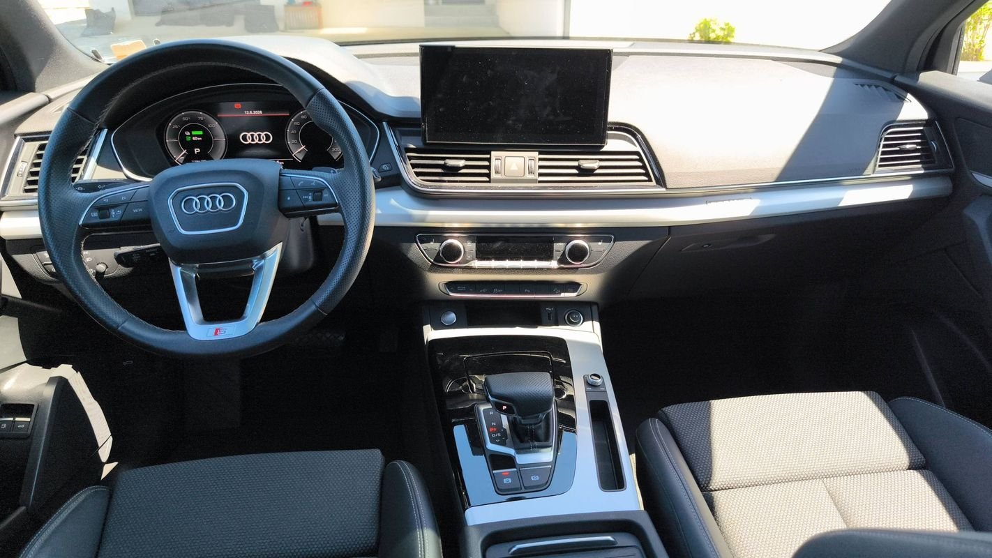 Audi Q5 Sportback - Photo 11