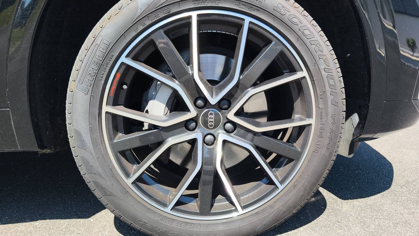Audi Q5 Sportback - Photo 17