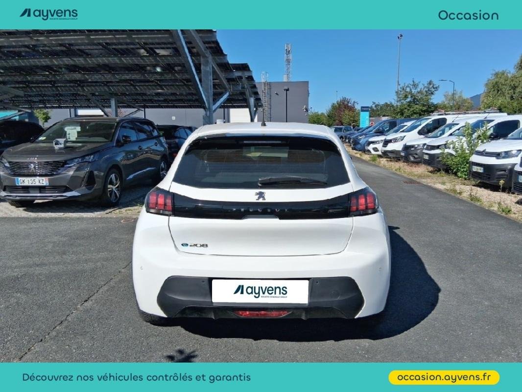 Peugeot E-208 - Photo 12