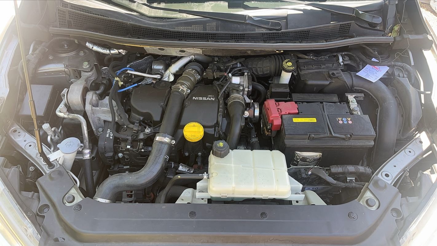 Nissan Pulsar - Photo 15