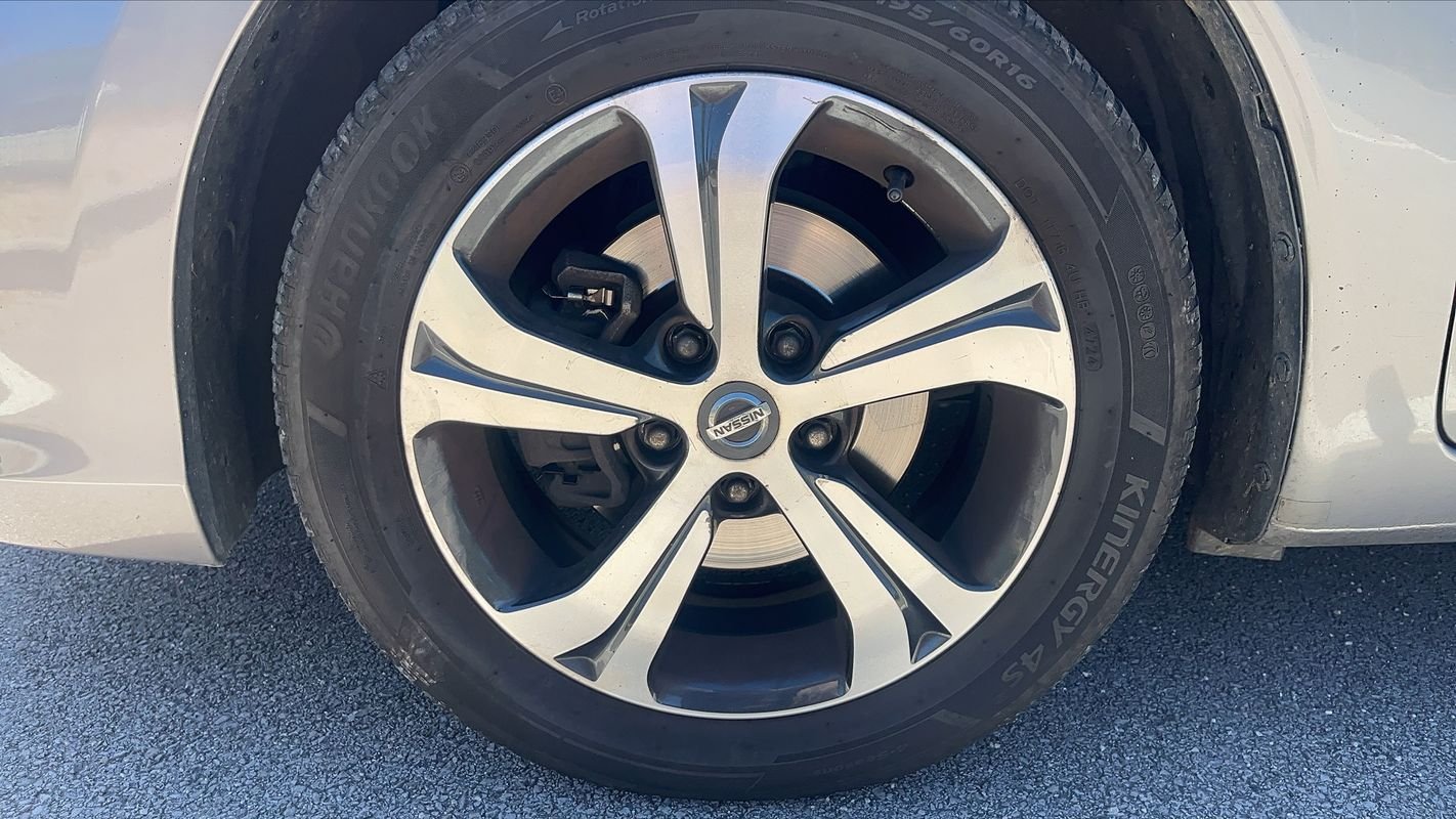 Nissan Pulsar - Photo 18