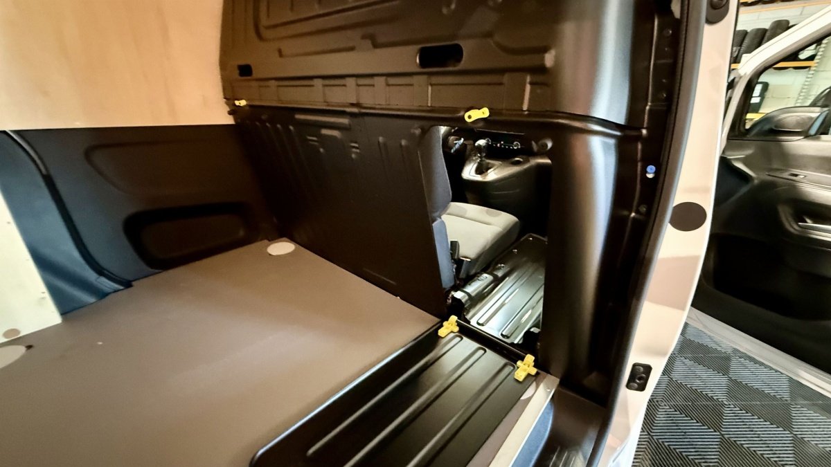 Peugeot Partner - Photo 12