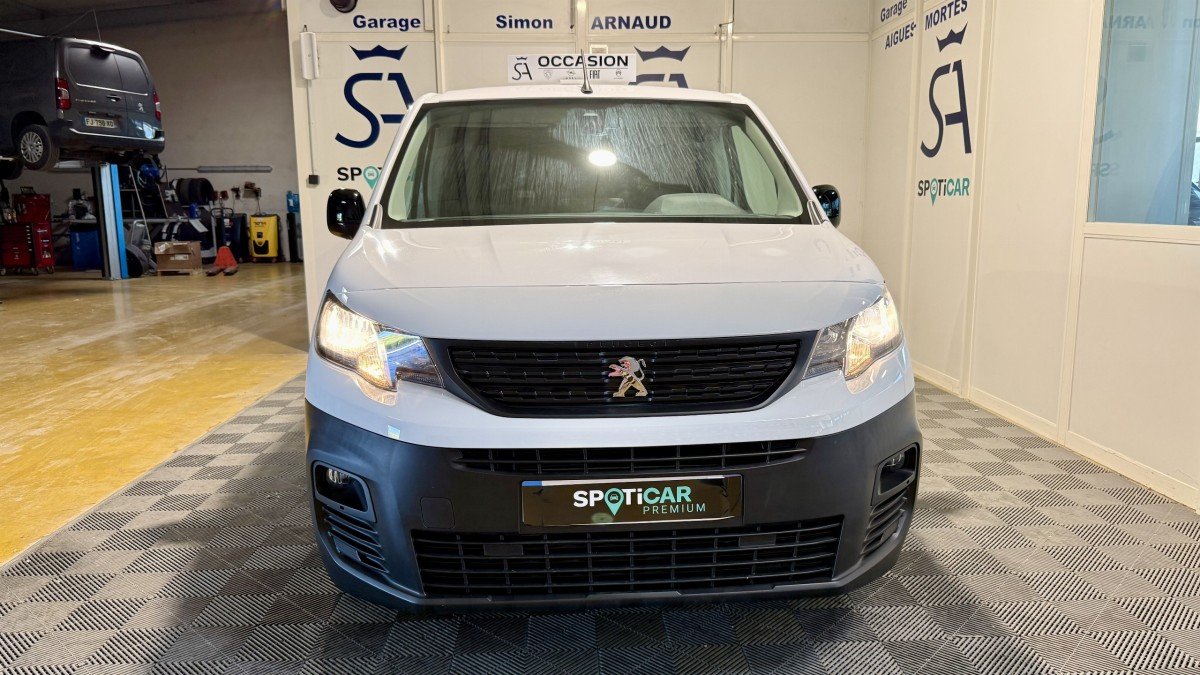 Peugeot Partner - Photo 2