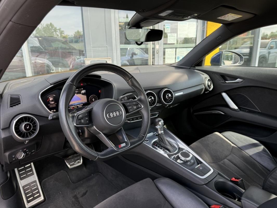 Audi TT Coupé - Photo 11