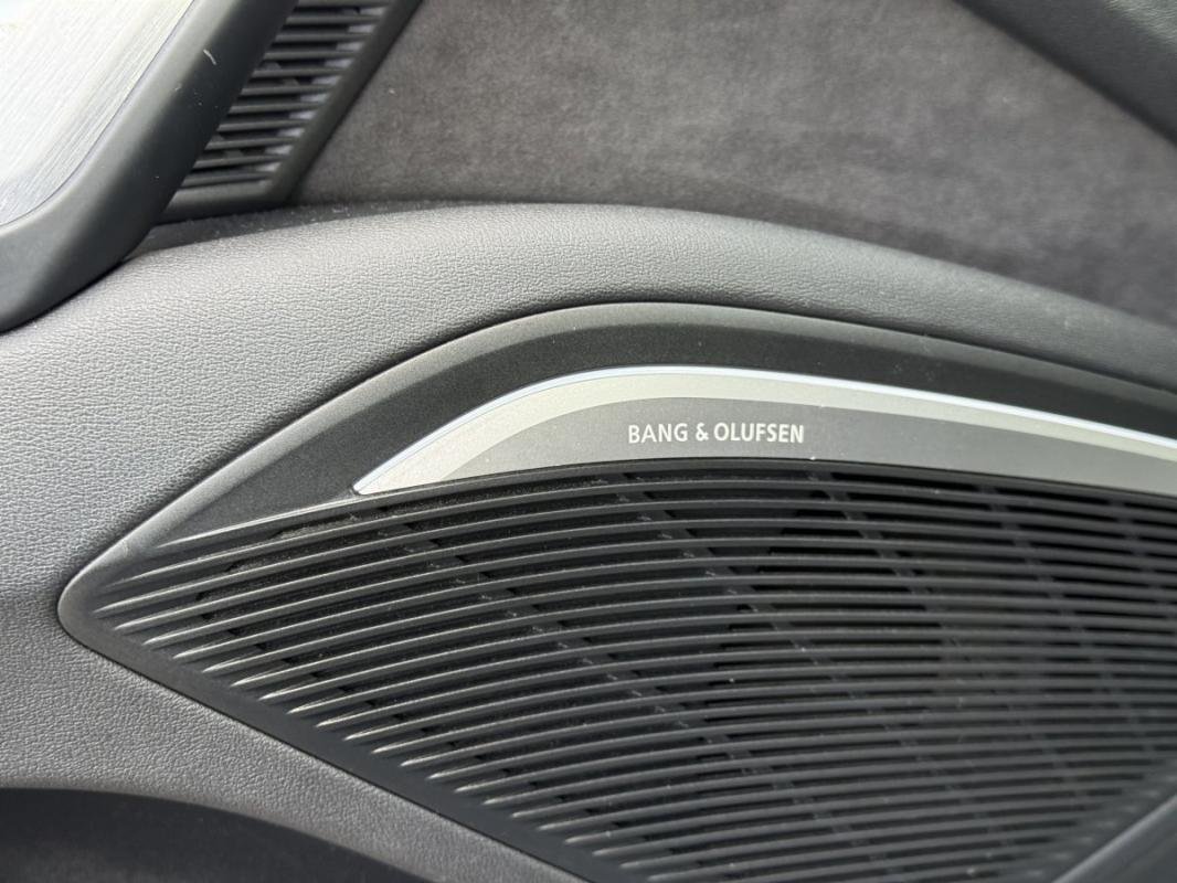Audi TT Coupé - Photo 19