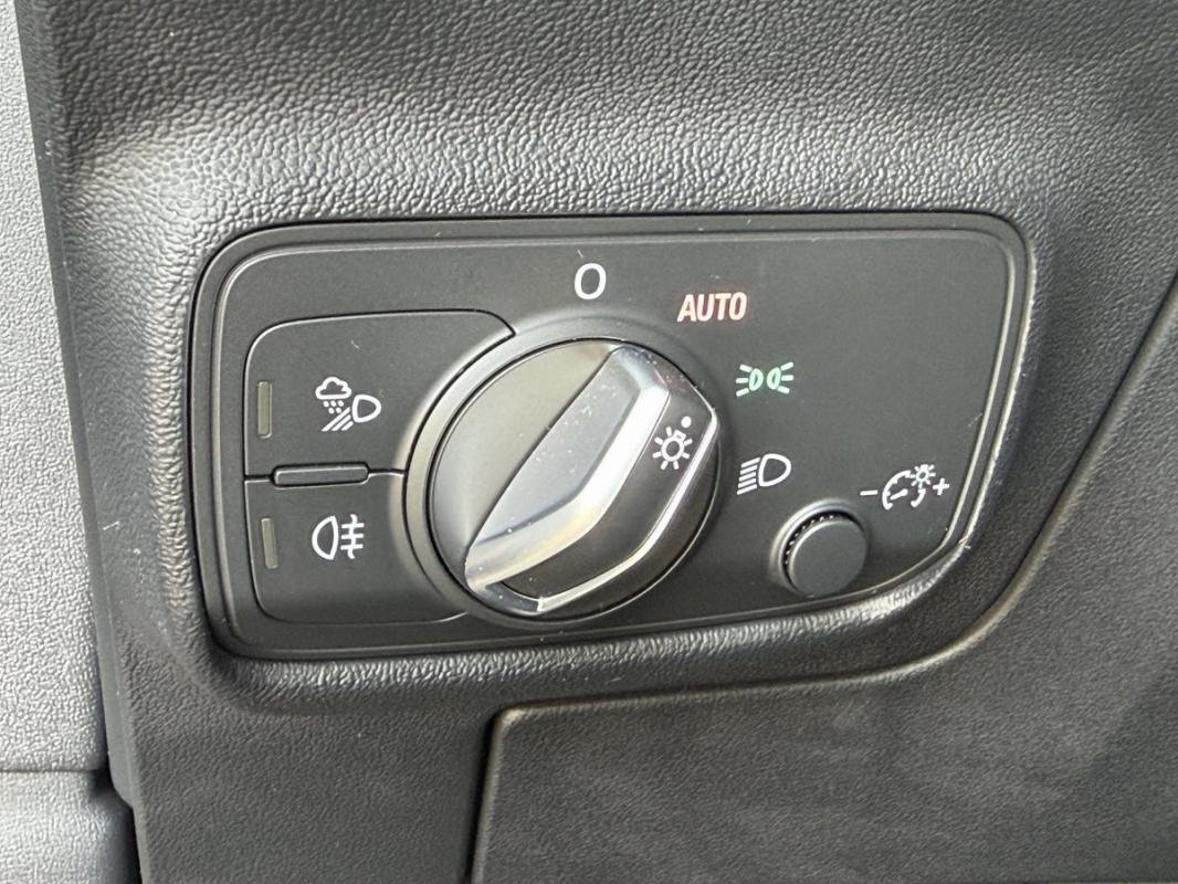 Audi TT Coupé - Photo 20