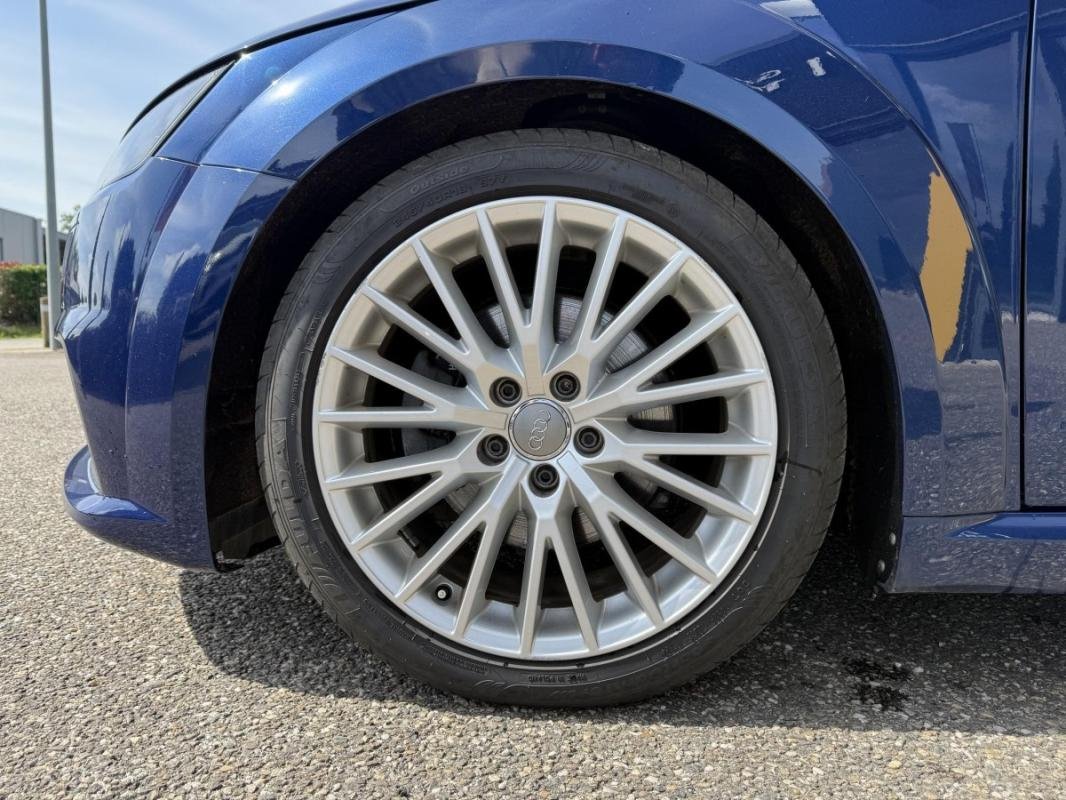 Audi TT Coupé - Photo 9
