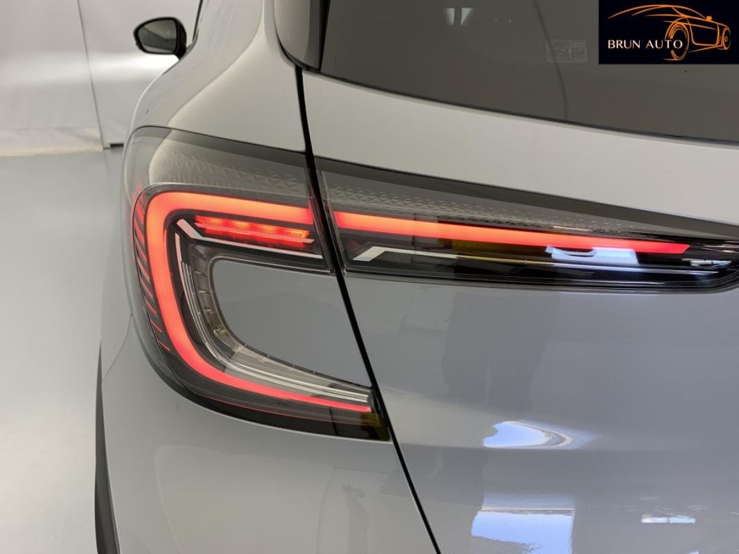 Renault Captur - Photo 11
