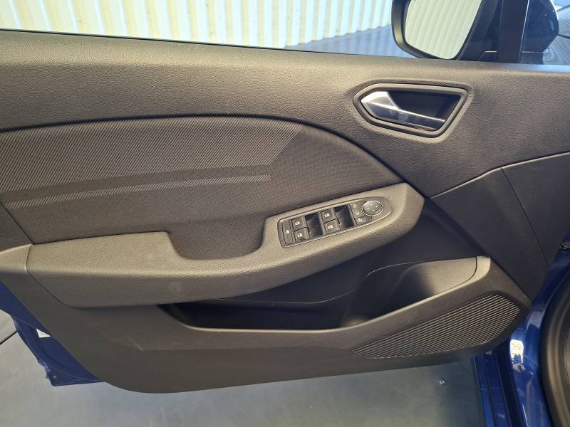 Renault Clio - Photo 28