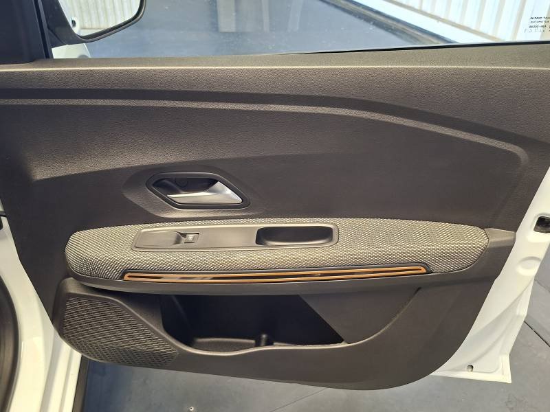 Dacia Sandero - Photo 16