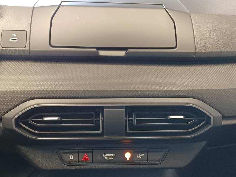 Dacia Sandero - Photo 32