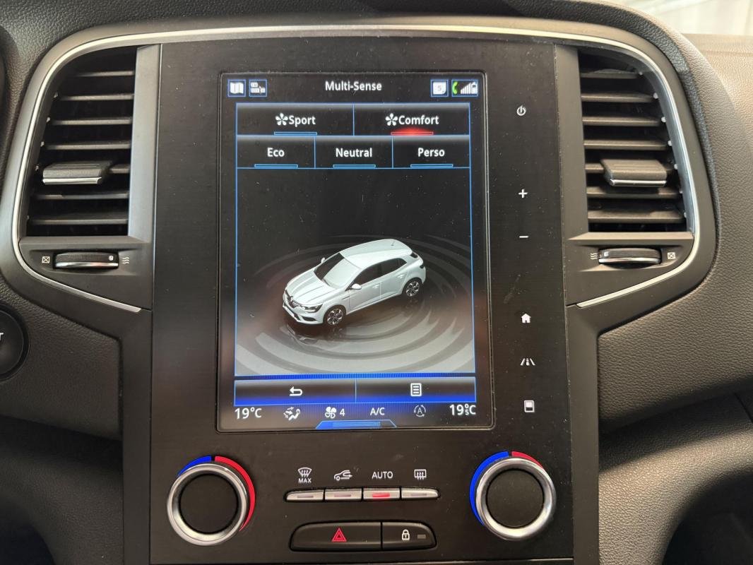 Renault Mégane - Photo 23
