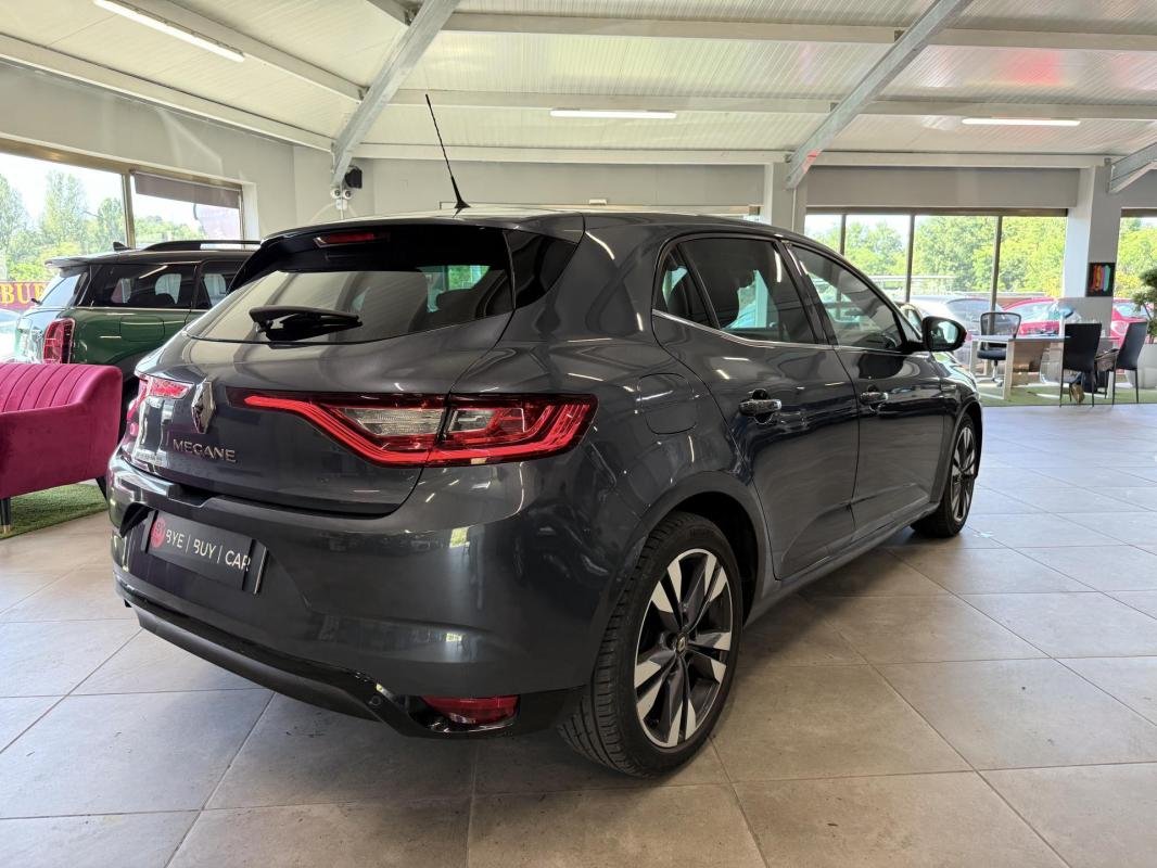 Renault Mégane - Photo 3