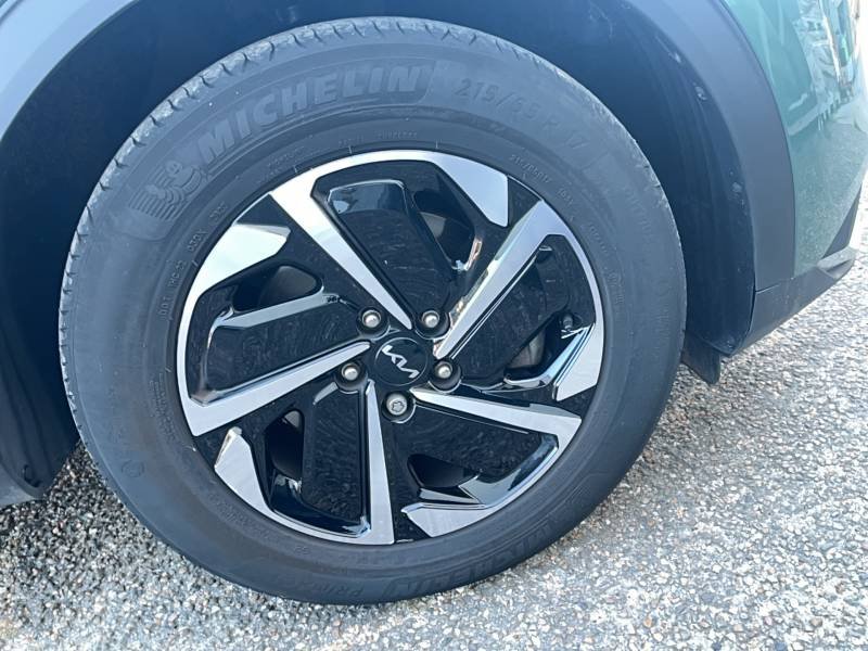 Kia Sportage - Photo 13