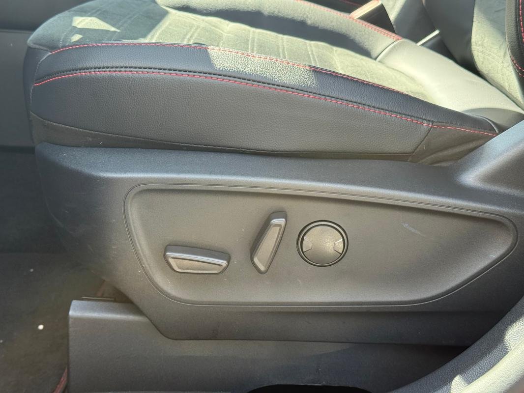 Ford Kuga - Photo 11