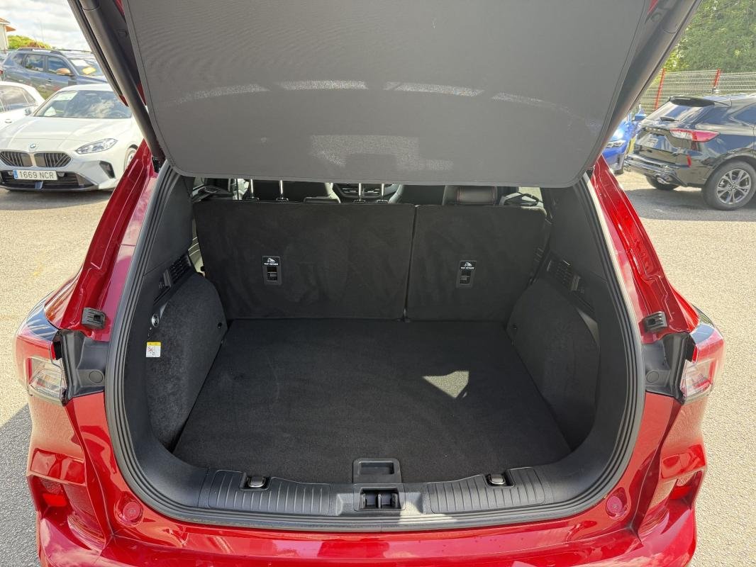 Ford Kuga - Photo 23