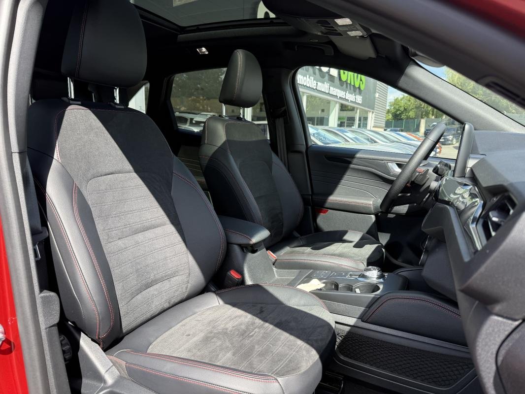 Ford Kuga - Photo 28