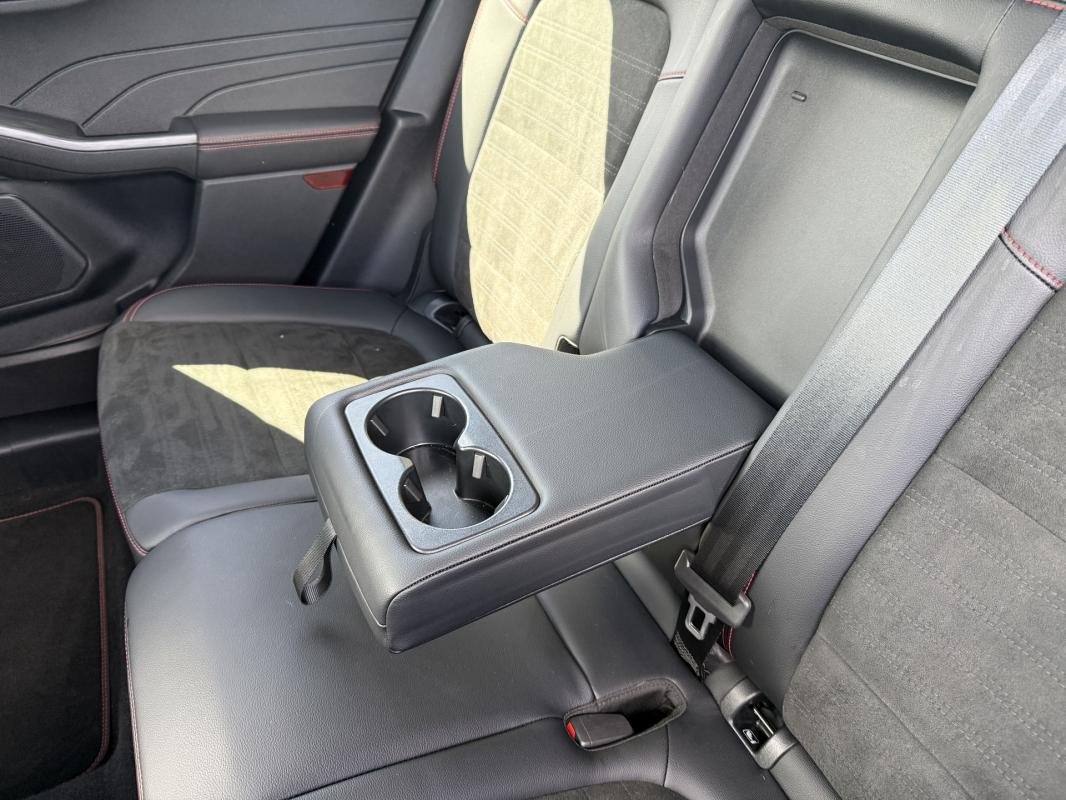 Ford Kuga - Photo 9
